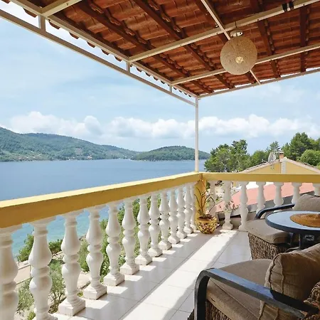 Сasa de vacaciones Beautiful In With Kitchenette *