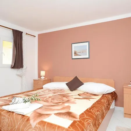 Сasa de vacaciones Beautiful In With Kitchenette